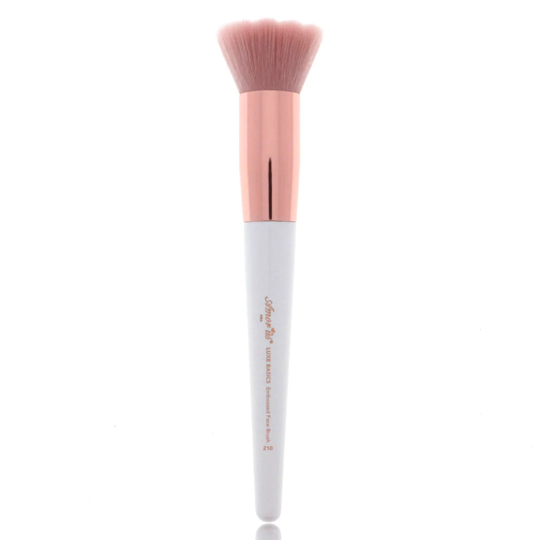 210_Luxe_Basics_Brush_Brushes_-_Fullsize.webp