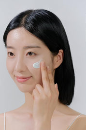 Hyalu-Cica Water-Fit Sun Serum 100ml Skin1004